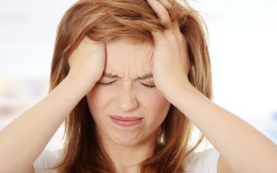 Dor de cabeça e automedicação: Você pode piorar a dor